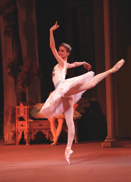 As Medora in Le Corsaire.Photo by Nadezhda Bausova.