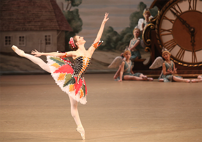 As La Folie in Coppelia. Photo by Elena Fetisova.