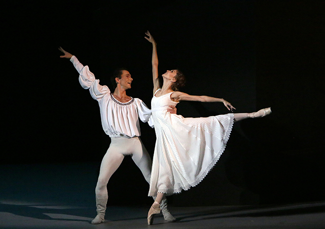 As Juliet in Romeo and Juliet. Vyacheslav Lopatin as Romeo. Photo by Damir Yusupov.