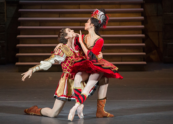 As As Mireille de Poitiers/ Armida in The Flames of Paris.Artemy Belyakov as Antoine Mistral/ Rinaldo. Photo by Mikhail Logvinov.