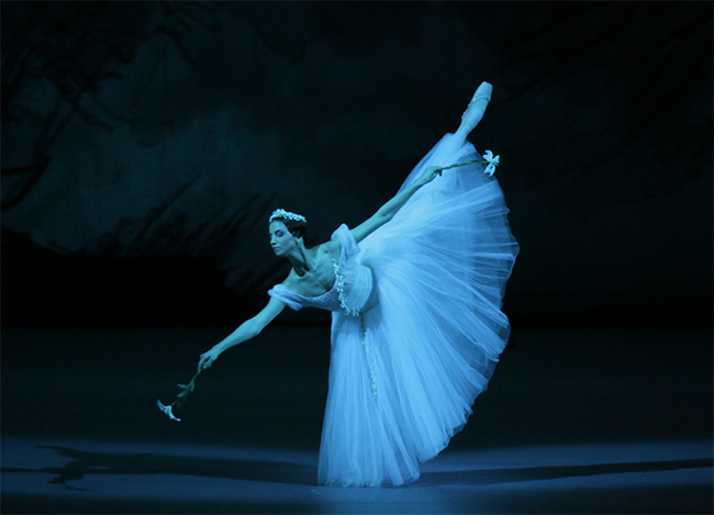 Angelina Karpova as Myrtha. Photo by Damir Yusupov.