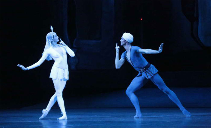 Anna Nikulina as Princess Shireen.<br/> Denis Rodkin as Ferkhad.<br/> Photo by Mikhail Logvinov.