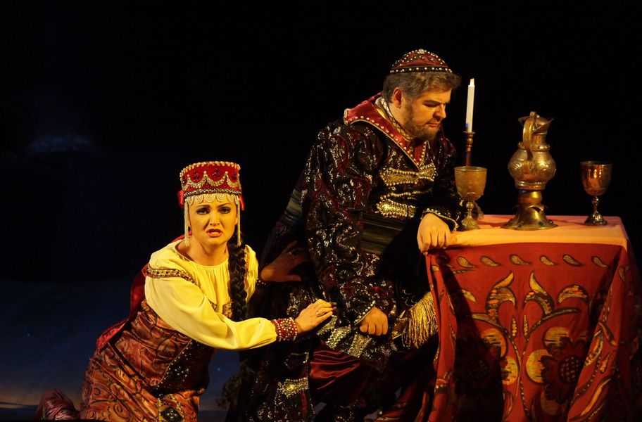 As Lyubasha in The Tsar`s Bride. Pavel Chernykh as Grigory Gryaznoy. Photo by Damir Yusupov.