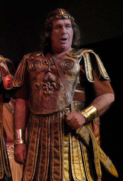 As Curio, Roman tribune in Giulio Cesare and Cleopatra.  Photo: archive of the Boris Pokrovsky Musical Theatre.